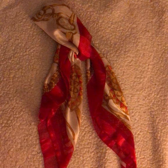 Eye catching scarf - Picture 8 of 8